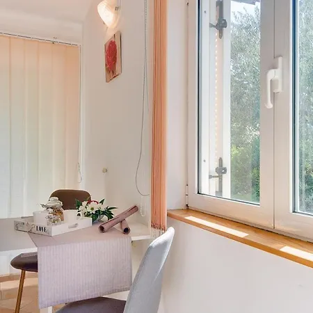House Marija بولا