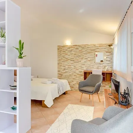 بيت للعطل House Marija *
